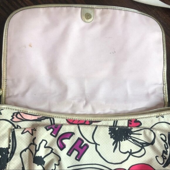 Coach Kyra Poppy Daisy Floral Messenger Bag - Picture 12 of 16